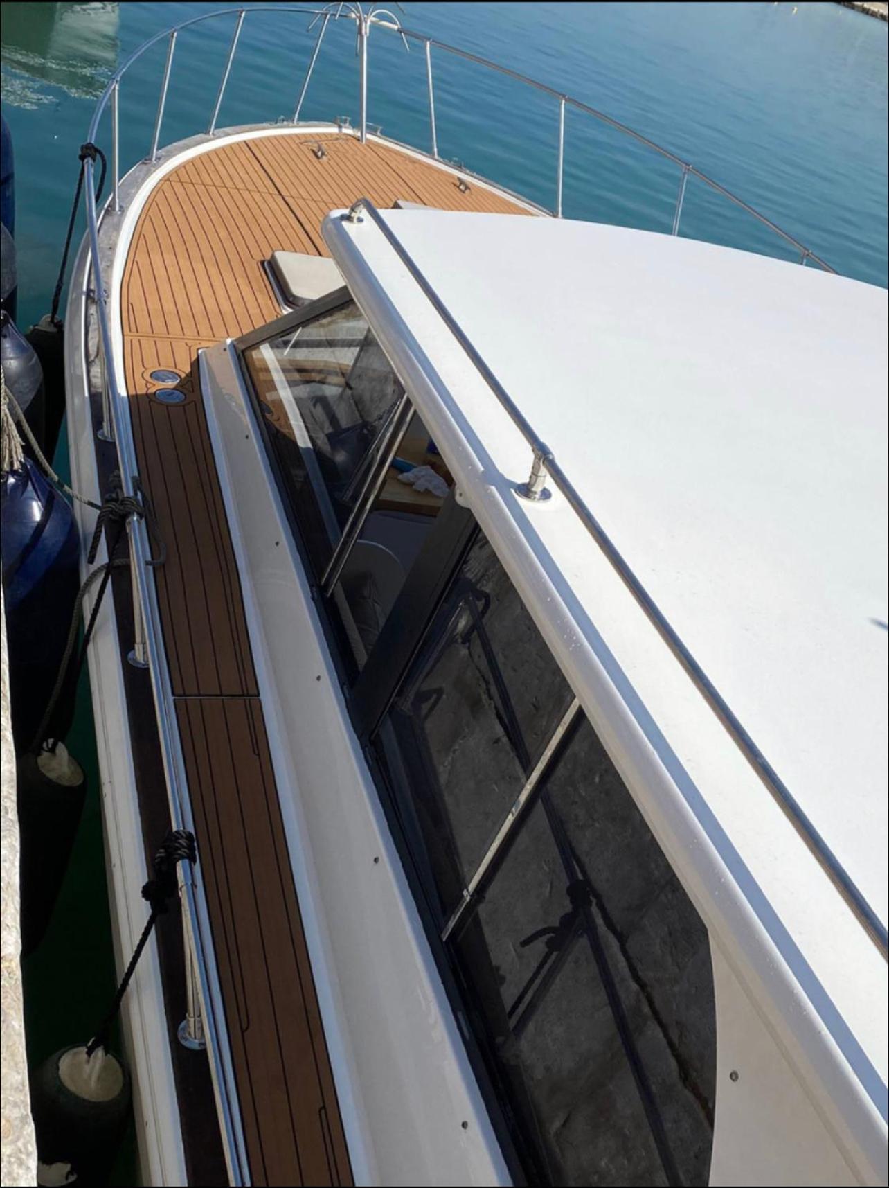 Barco Americano Sotogrande Торрегуадиаро Экстерьер фото